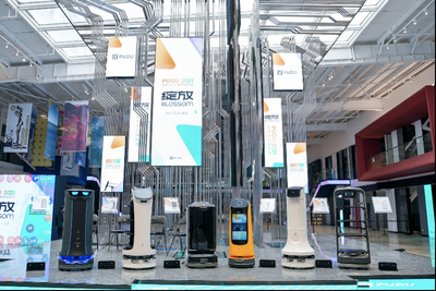 科技+賦能，深圳普渡科技重構機器人商業服務新場景